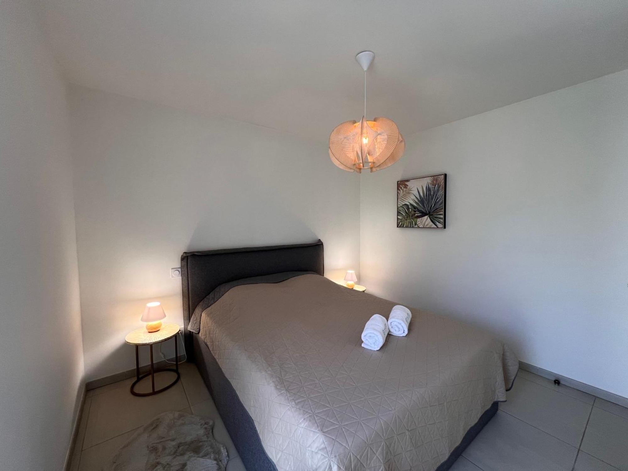 B035 Magnifique Neuf A Deux Pas Du Centre Appartement Cannes